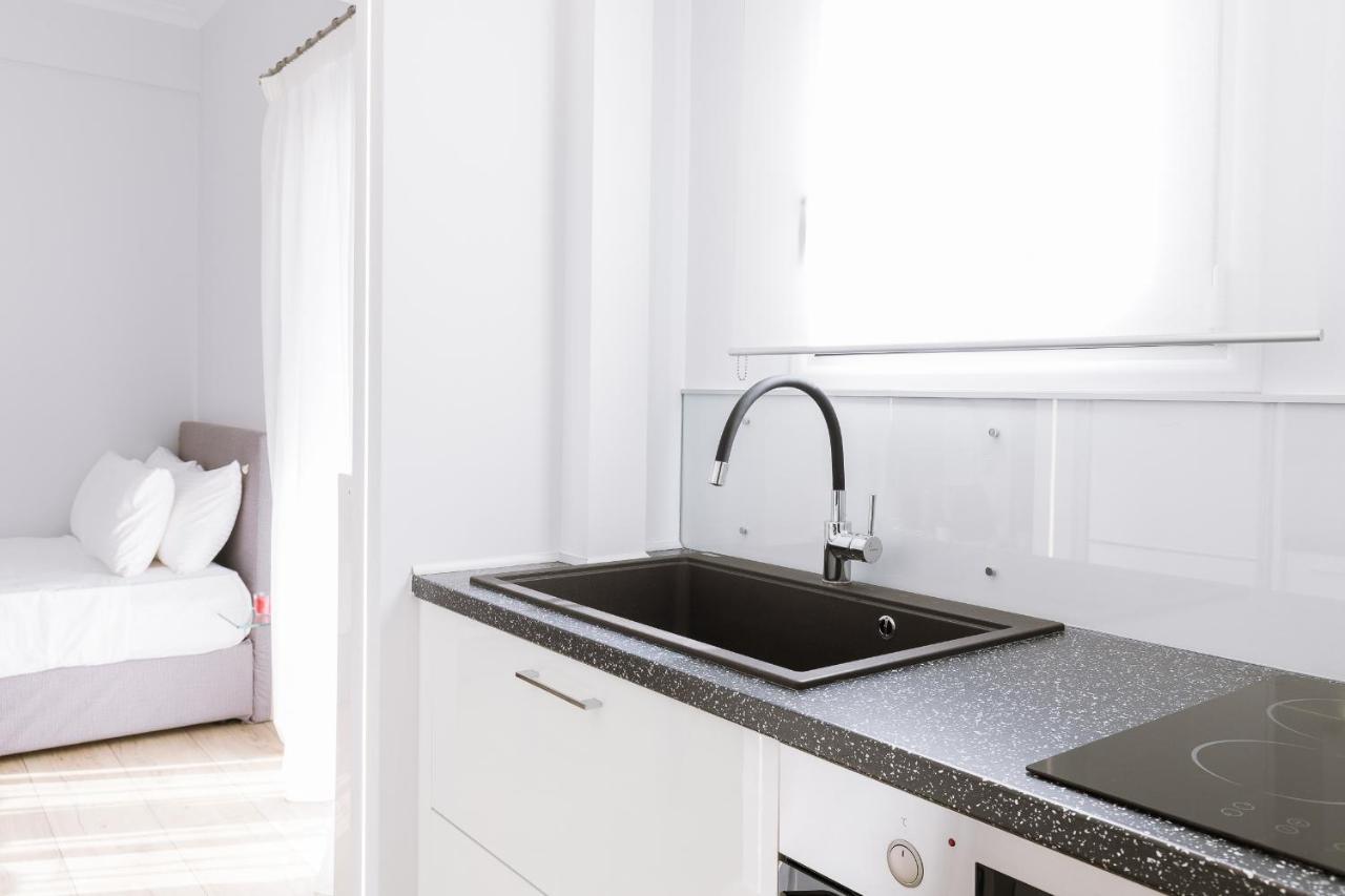Minimal Apartment On The Shadow Of The Acropolis Ateny Zewnętrze zdjęcie